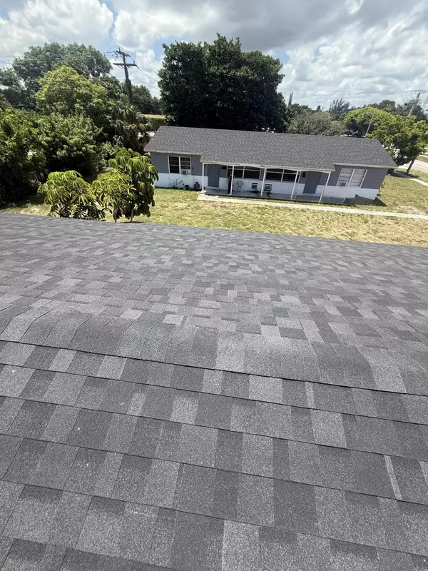 Riviera Beach, FL 33403,451 Silver Beach RD 1