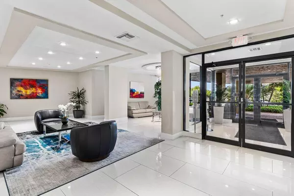 Highland Beach, FL 33487,3912 S Ocean BLVD 1210