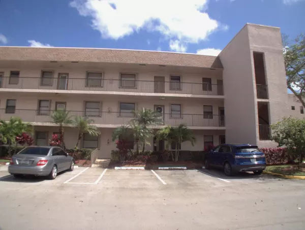 Sunrise, FL 33322,10332 Sunrise Lakes BLVD 111