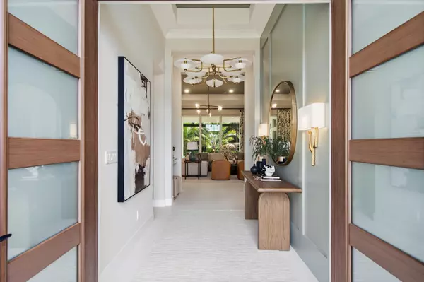 Vero Beach, FL 32963,204 Strand SQ