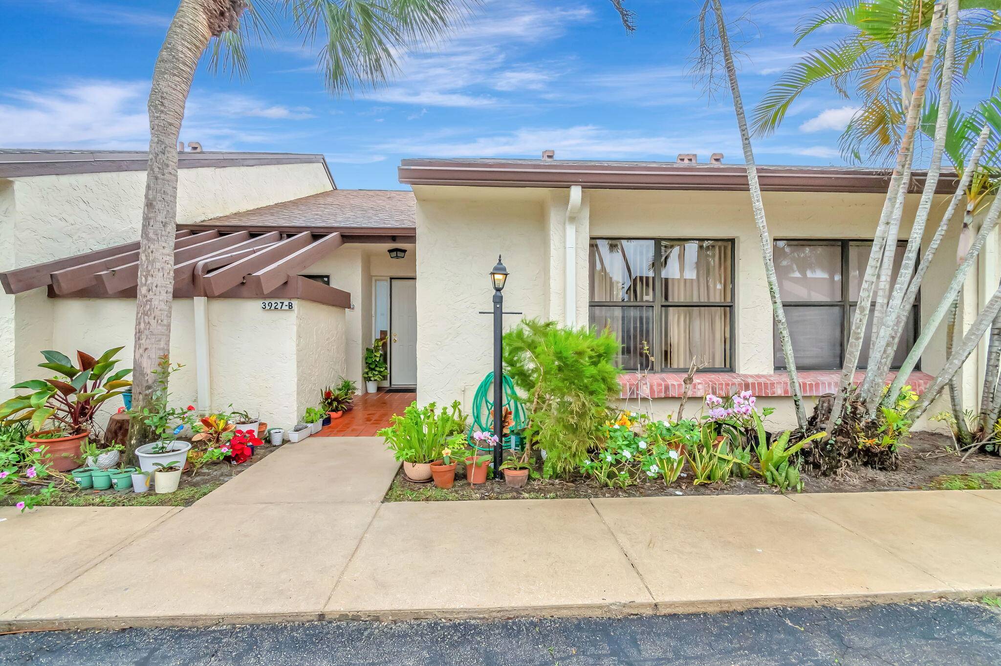 3927 Vine Tree TRL B, Lake Worth, FL 33467