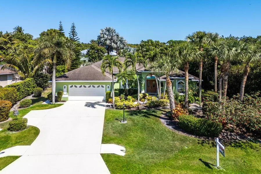 4488 SE Chelsea CIR, Stuart, FL 34997