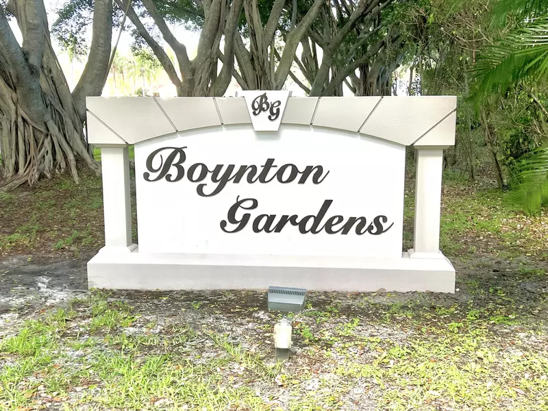 9942 Boynton Gardens WAY, Boynton Beach, FL 33437