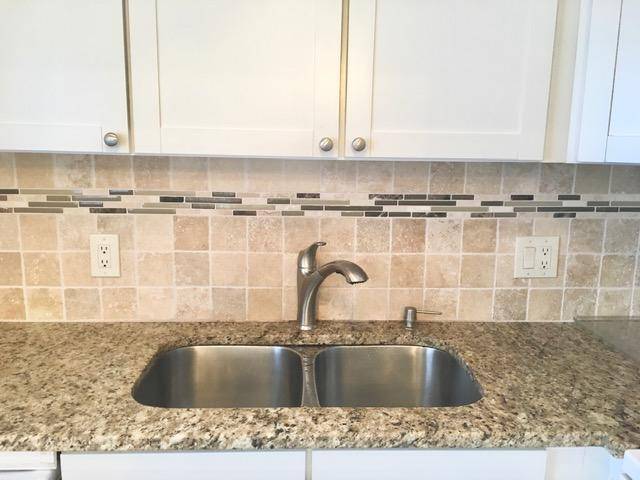 Lake Worth Beach, FL 33461,2880 Lake Osborne DR 211