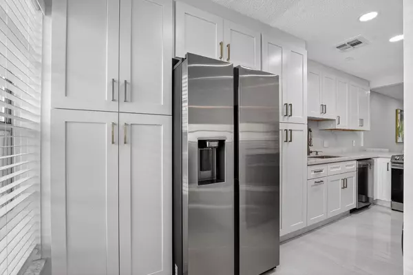 Delray Beach, FL 33445,2510 Black Olive 104 BLVD 104