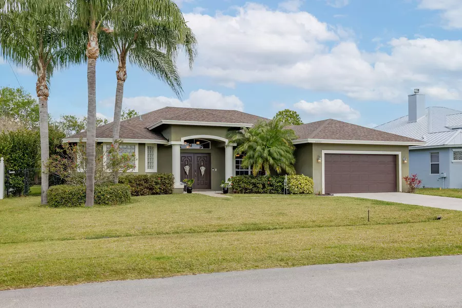 6003 NW Winfield DR, Port Saint Lucie, FL 34986