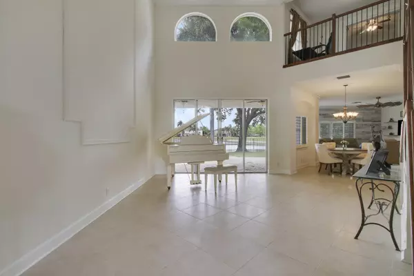 West Palm Beach, FL 33411,9421 Bristol Ridge CT