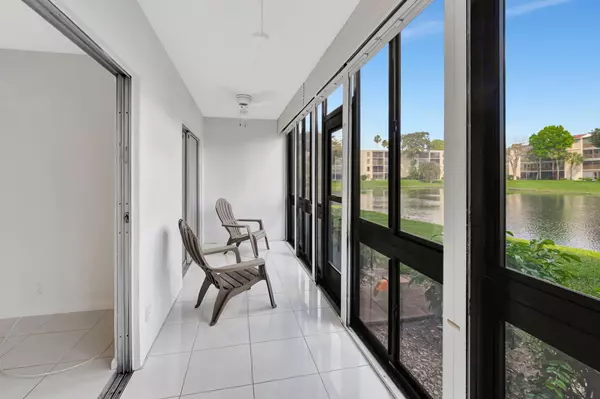 Delray Beach, FL 33446,14360 Strathmore LN 101