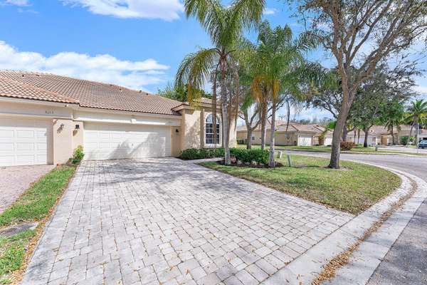 8203 Manjack Cay, West Palm Beach, FL 33411