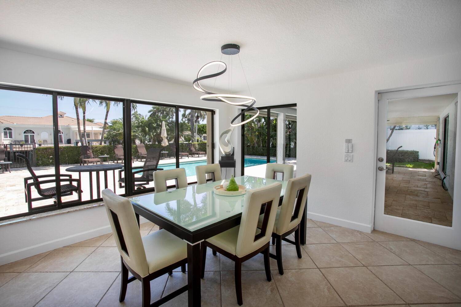 Lighthouse Point, FL 33064,2631 NE 48th ST