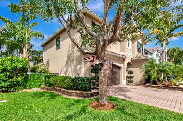 Delray Beach, FL 33446,8121 Snowflake Obsidian TRL