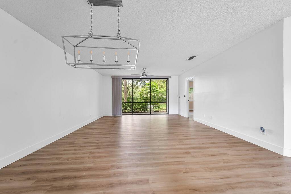 Palm Beach Gardens, FL 33418,1101 Duncan CIR 103