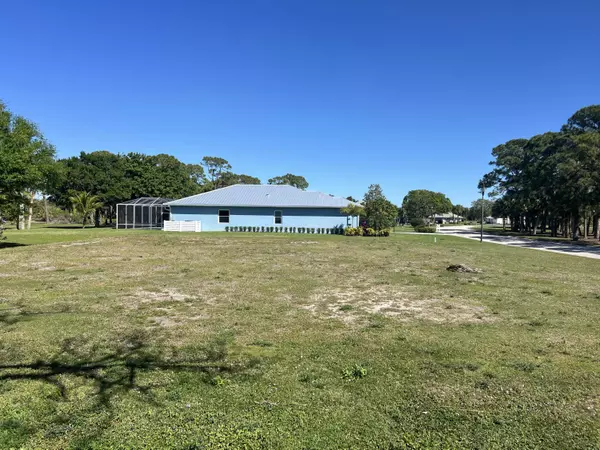 Fort Pierce, FL 34982,4310 Gator Trace CIR