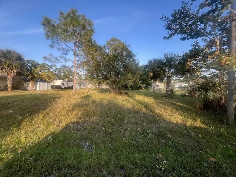 941 SW Hanson AVE, Palm Bay, FL 32908