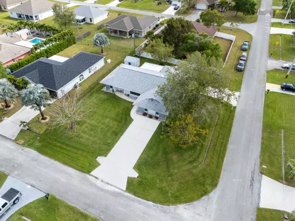 Port Saint Lucie, FL 34983,361 SW Carter AVE
