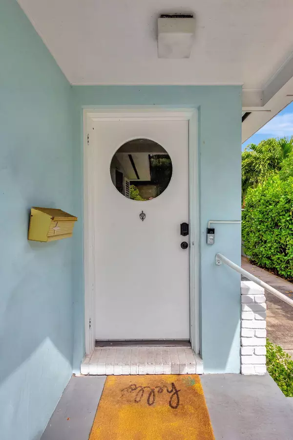 West Palm Beach, FL 33407,513 45th ST