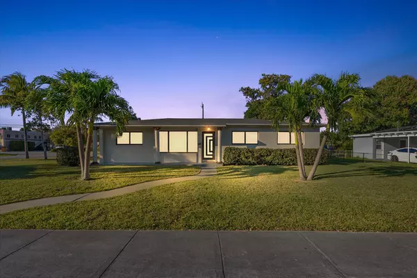 Lake Park, FL 33403,651 Foresteria DR