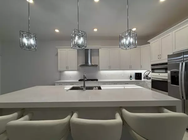 Westlake, FL 33470,5302 Saint Armands WAY