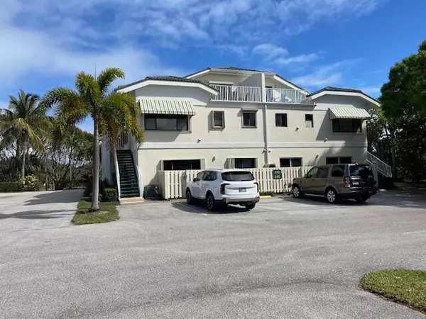 Jupiter, FL 33477,820 S Bella Vista CT 20