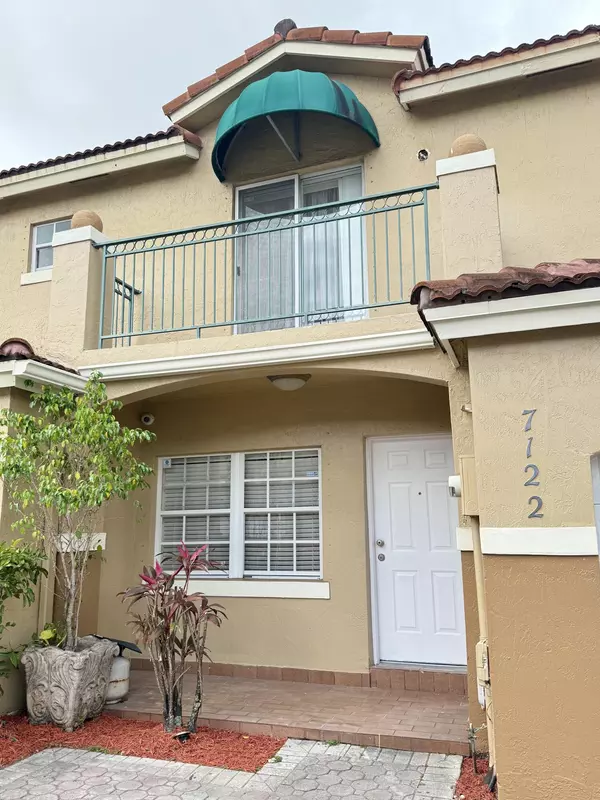 Miami, FL 33193,7122 SW 158th PATH