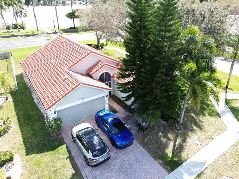 Wellington, FL 33414,1599 Oak Berry CIR