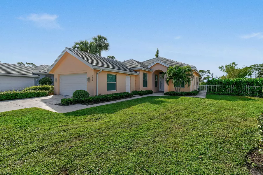 4949 SE Inkwood WAY, Hobe Sound, FL 33455