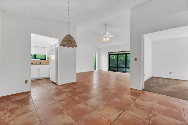 Stuart, FL 34994,800 NW Fork RD 10-11