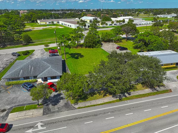 2203 Sunrise BLVD, Fort Pierce, FL 34950