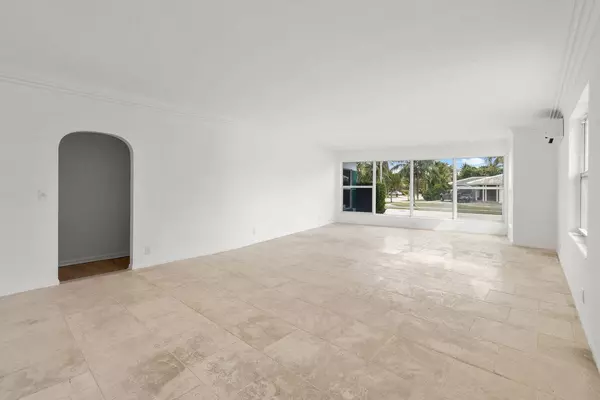 Lake Worth Beach, FL 33460,2301 N Lakeside DR