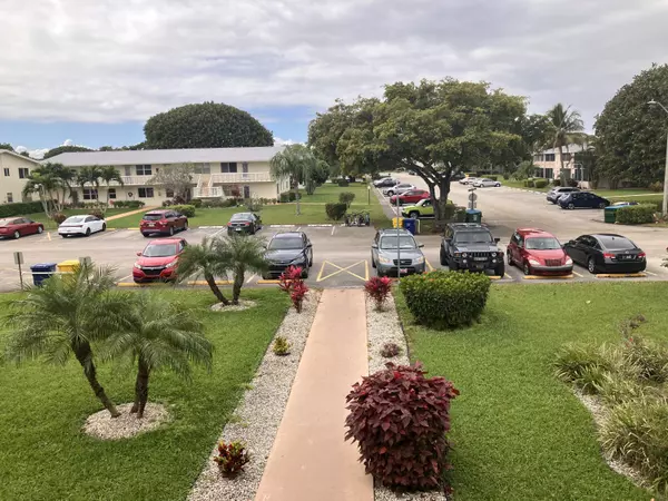 West Palm Beach, FL 33417,251 Dorchester K