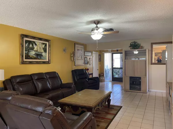 Greenacres, FL 33463,6302 Tall Cypress CIR