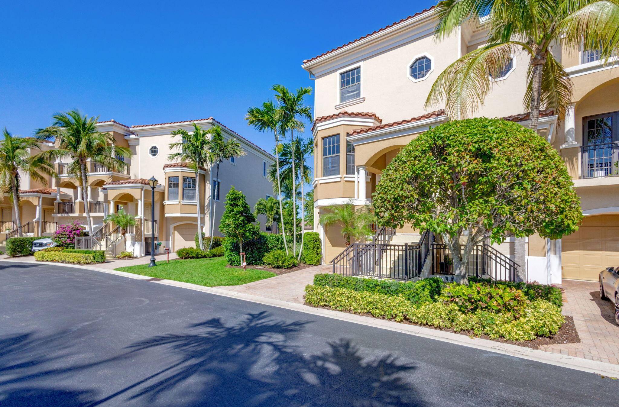 Tequesta, FL 33469,301 Del Sol CIR