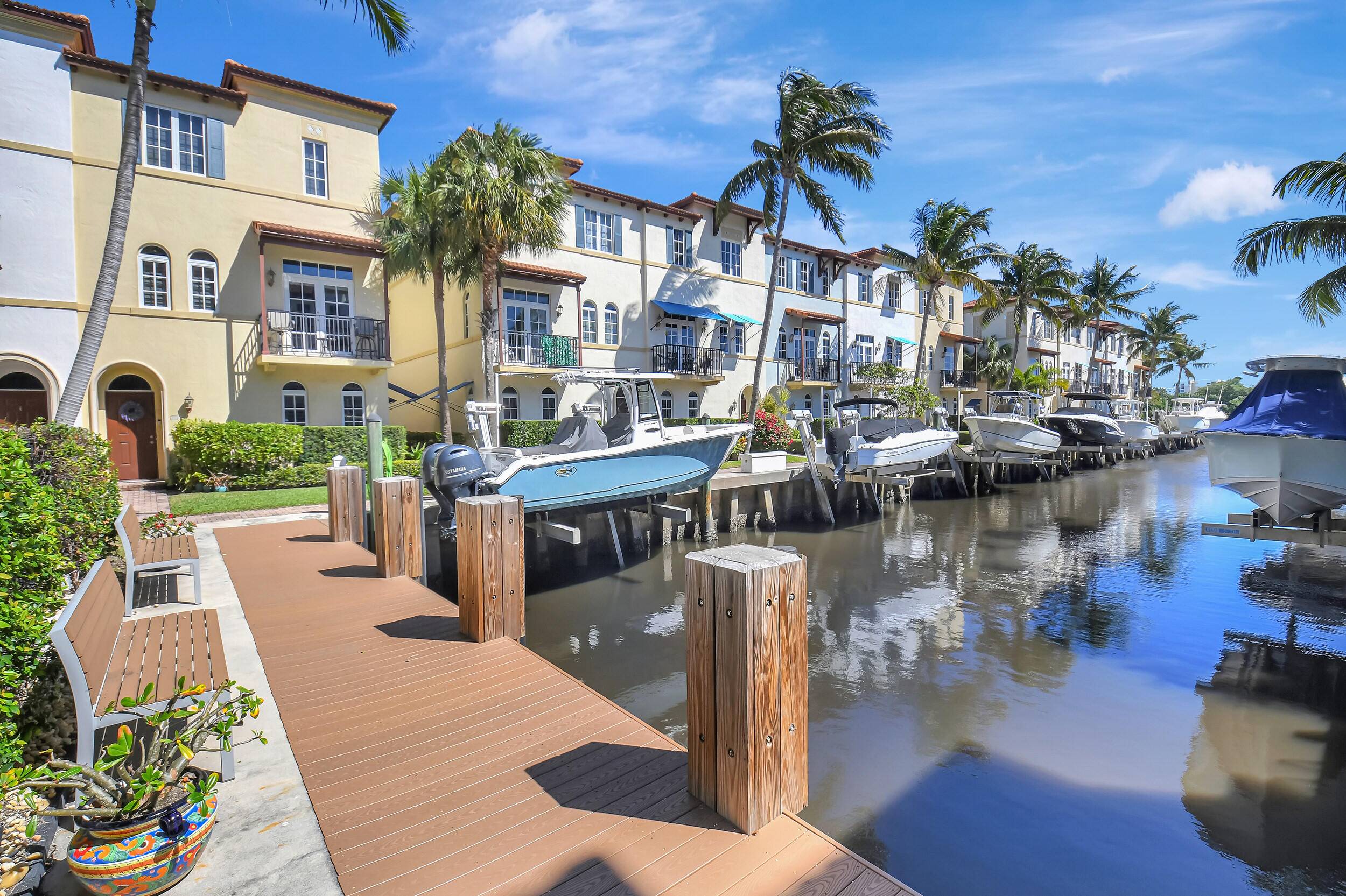 Boynton Beach, FL 33435,813 Estancia WAY