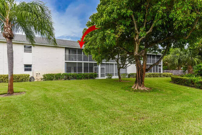 10 Garden ST 206s, Tequesta, FL 33469