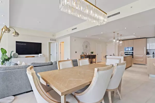 Singer Island, FL 33404,3100 N Ocean 906