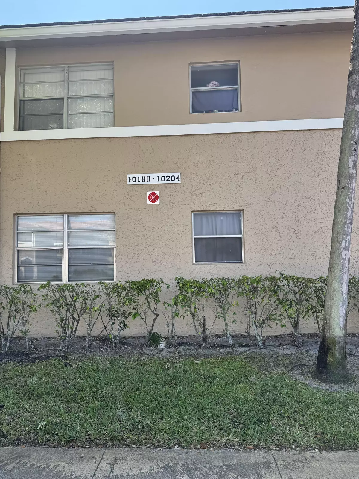 Coral Springs, FL 33071,10202 Twin Lakes DR 14-D