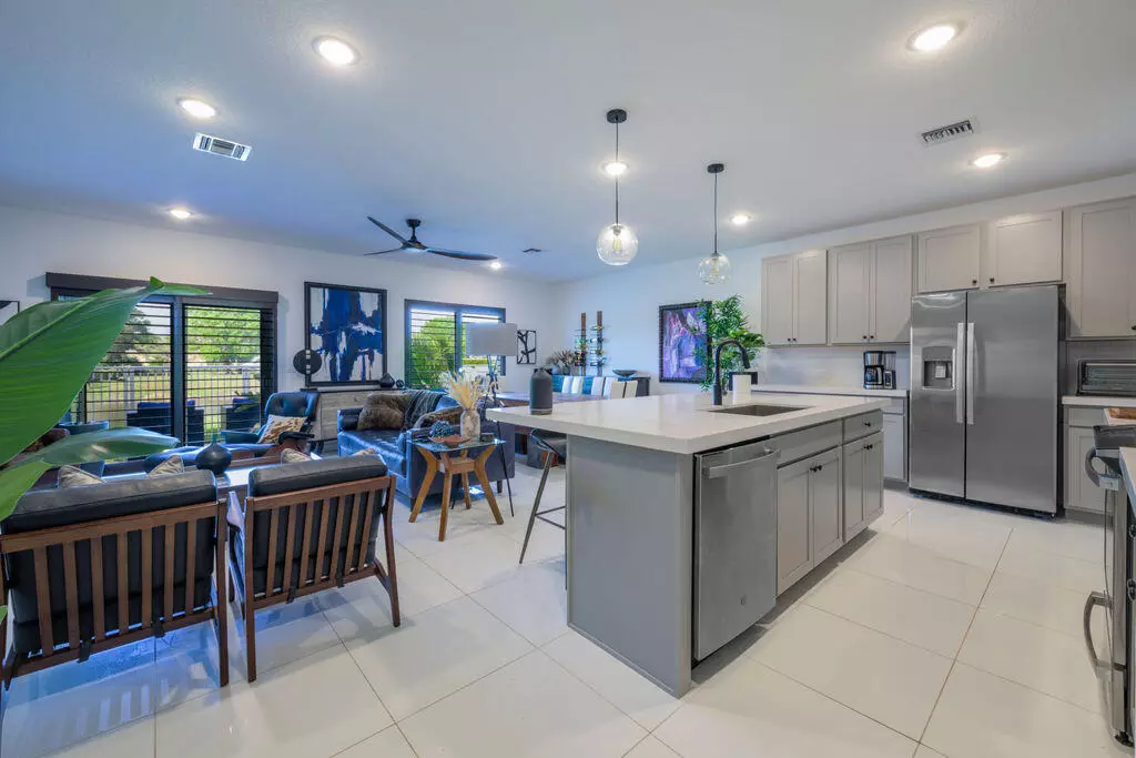 Port Saint Lucie, FL 34983,668 NE Waters Edge LN