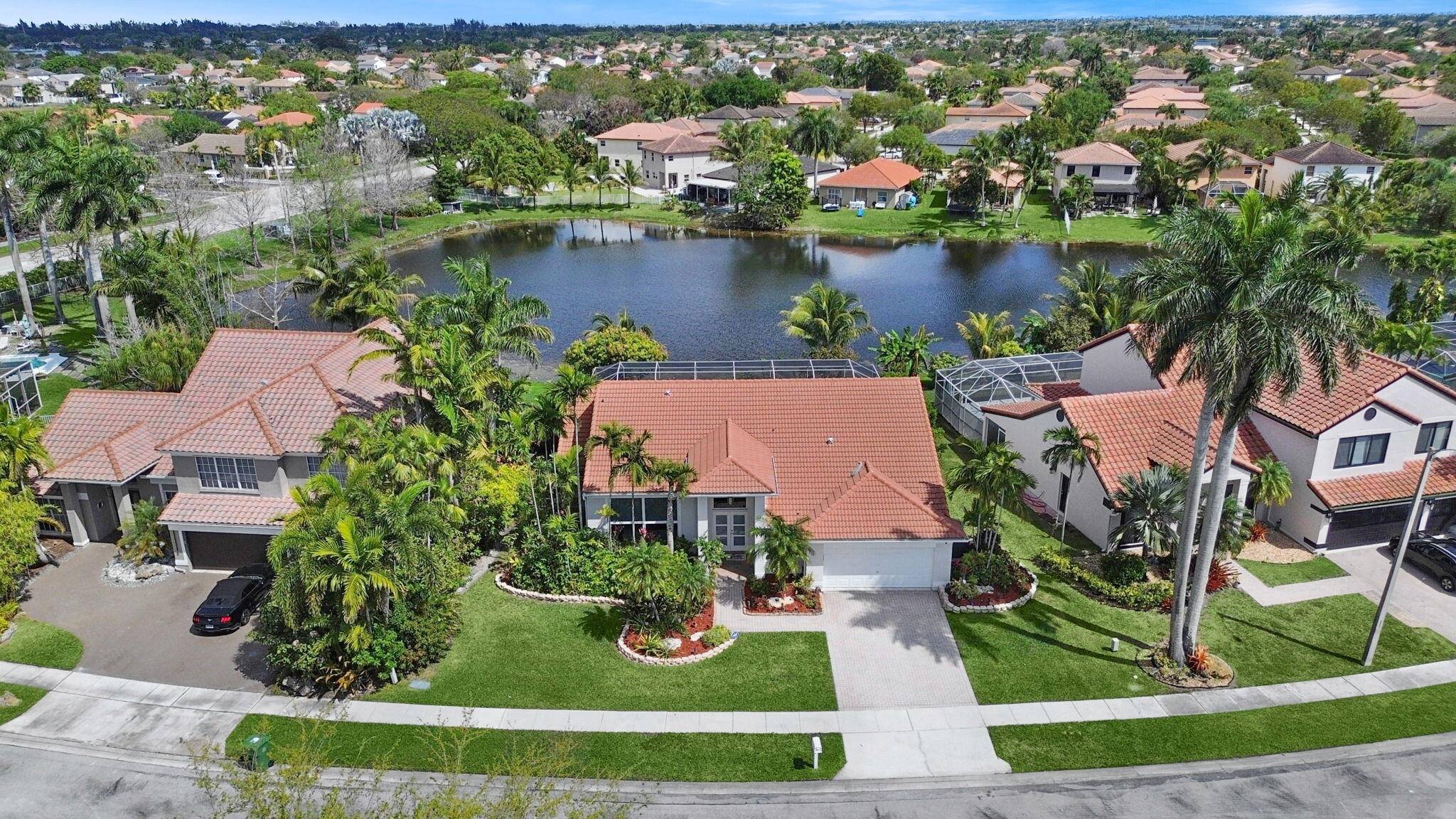 1311 NW 193rd AVE, Pembroke Pines, FL 33029