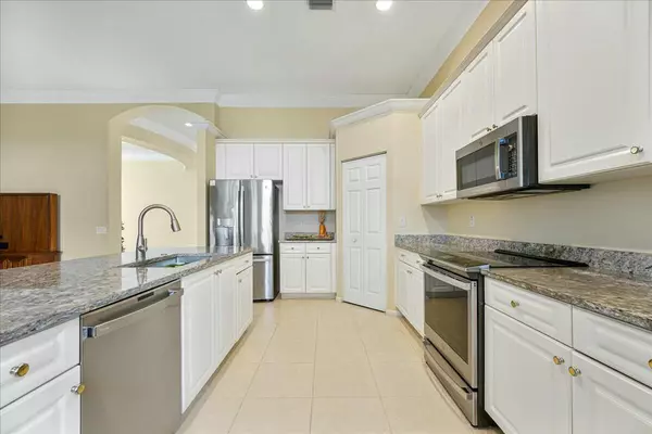 Lake Worth, FL 33467,8833 Arbor Walk DR