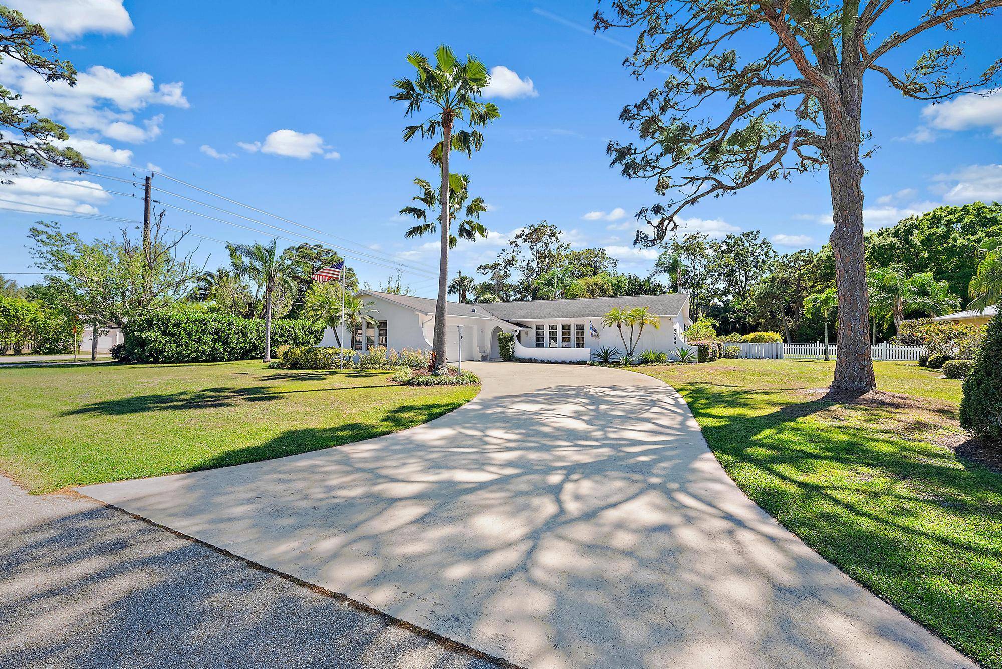 Jupiter, FL 33458,5766 Tidewater DR