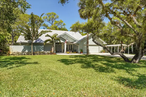 Stuart, FL 34997,8288 SW Oak Hammock CT