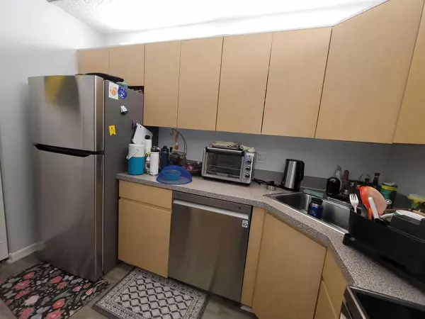 Greenacres, FL 33463,434 Pine Glen LN C-2