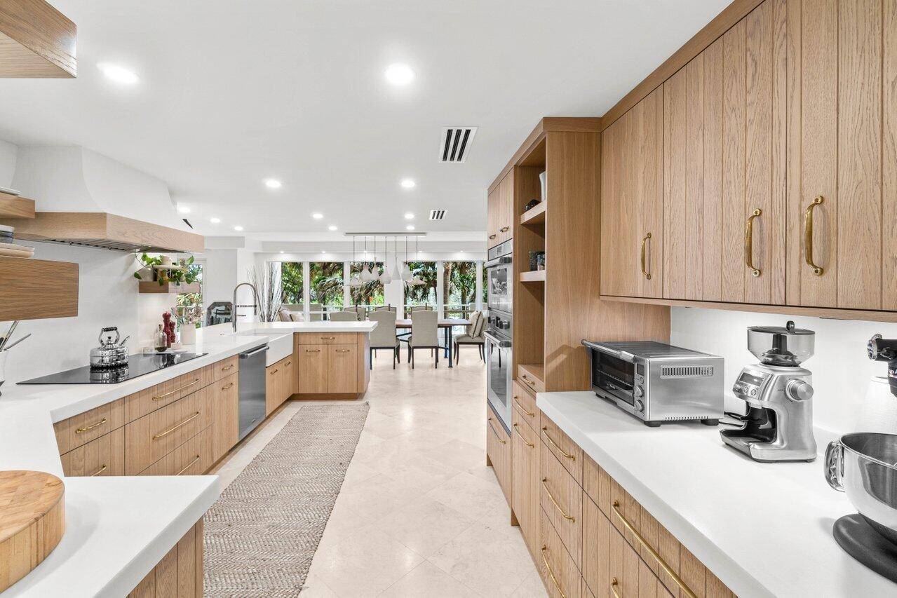 Boca Raton, FL 33431,4301 N Ocean BLVD 201