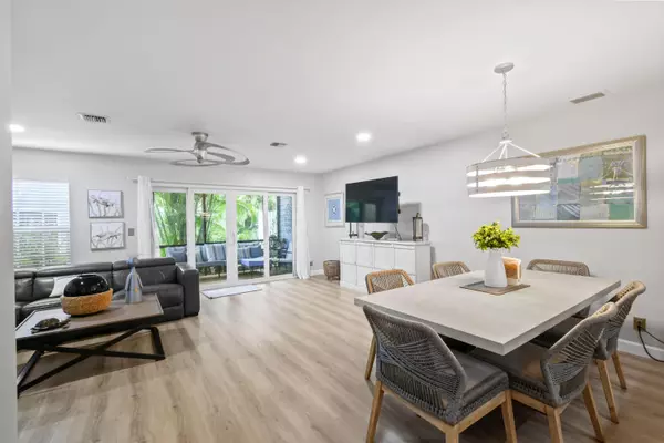 Jupiter, FL 33477,1222 Ocean Dunes CIR