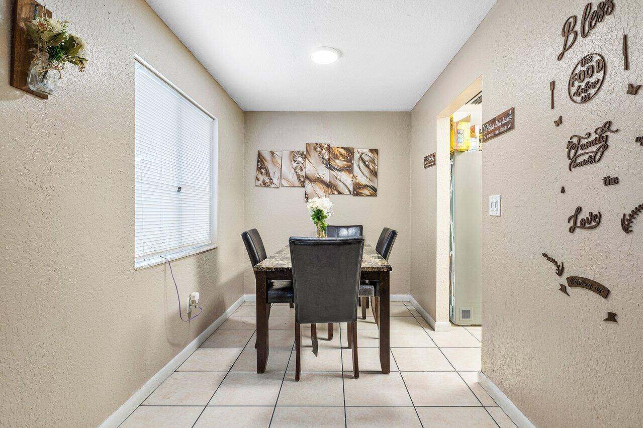 Delray Beach, FL 33483,1040 Miami BLVD 1,2,3