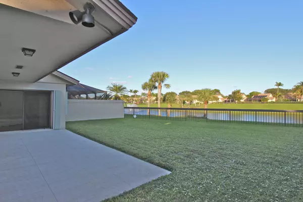 Jupiter, FL 33477,221 River Park DR