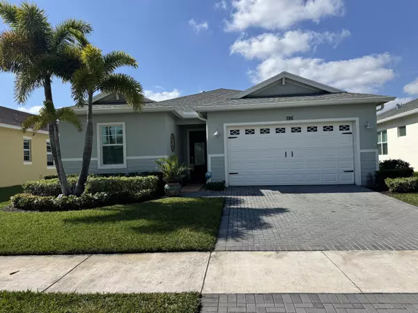 786 SE Woodbine RD, Port Saint Lucie, FL 34984