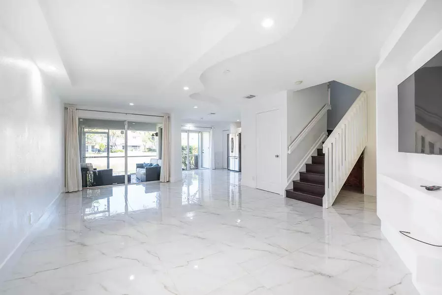 6408 Sandy Bank TER, Riviera Beach, FL 33407