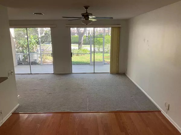 Boca Raton, FL 33433,6840 Via Regina