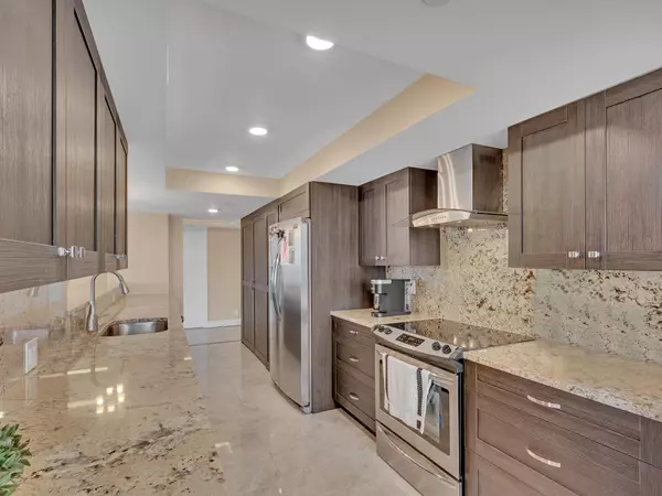 Boca Raton, FL 33431,2003 N Ocean BLVD 602